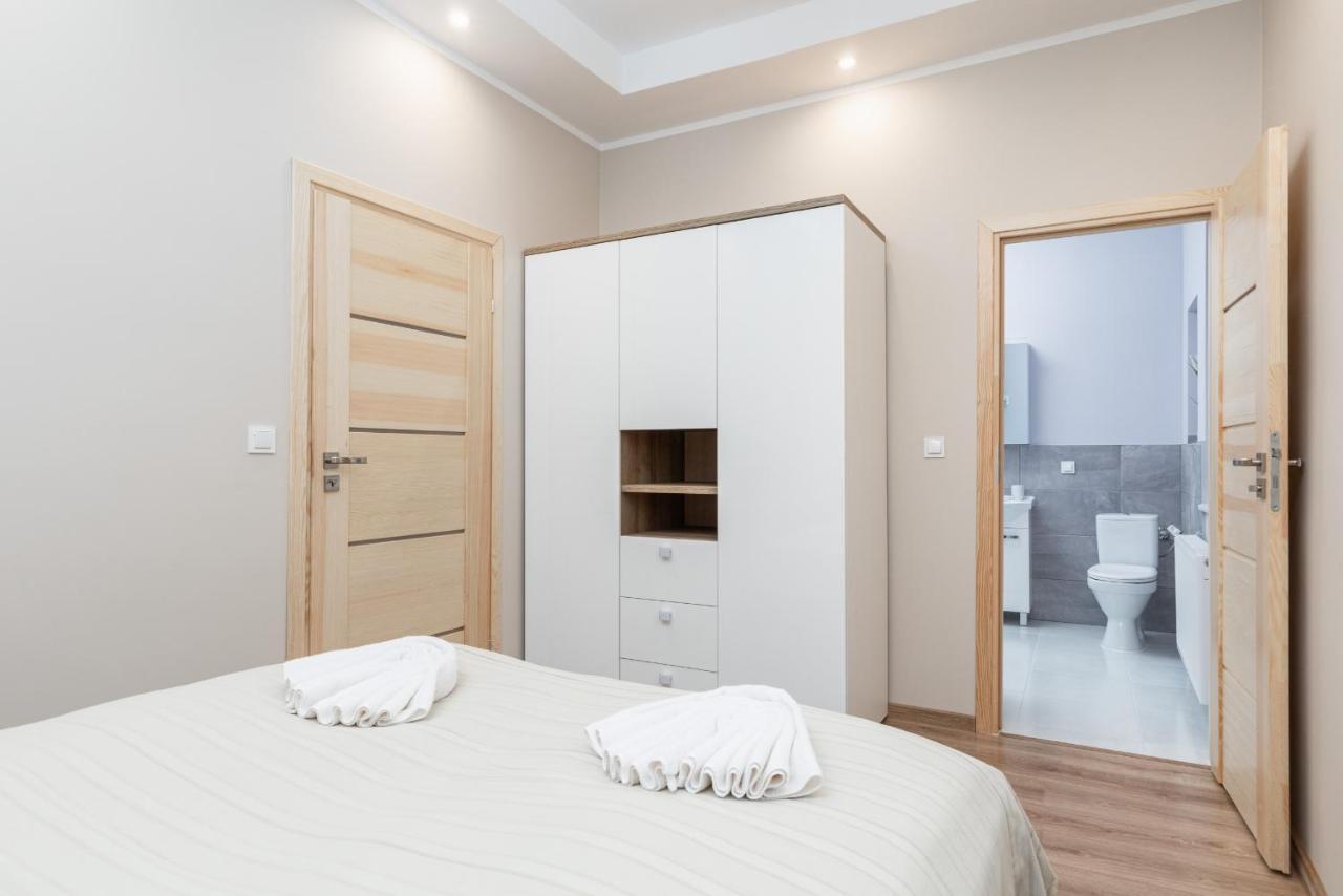 Spacious Apartment Near Wolin National Park By Noclegi Renters Мендзиздроє Екстер'єр фото