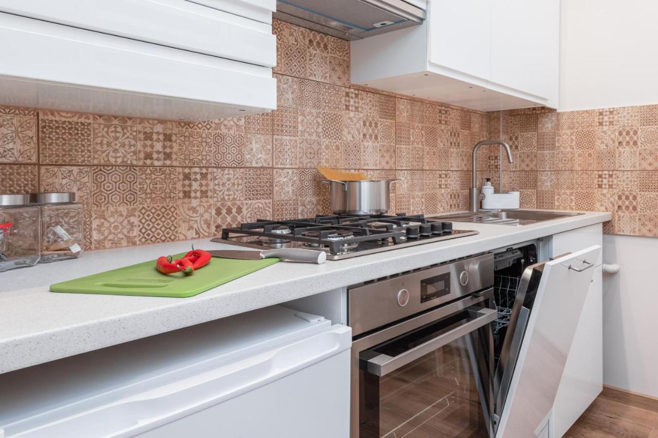 Spacious Apartment Near Wolin National Park By Noclegi Renters Мендзиздроє Екстер'єр фото